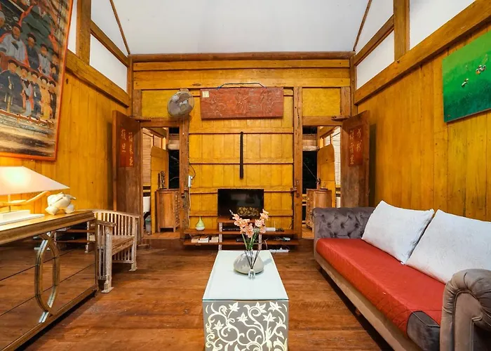 Pagoda, Sumptuous 4br With Tropical Vibes In Seminyak ヴィラ レギャン