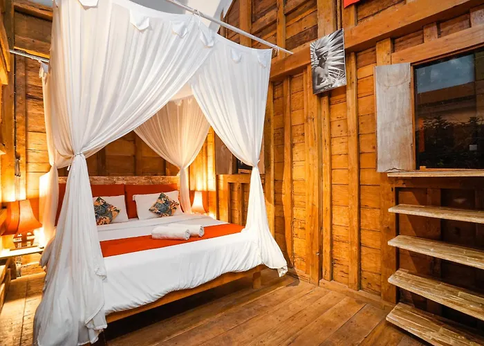 Pagoda, Sumptuous 4br With Tropical Vibes In Seminyak *