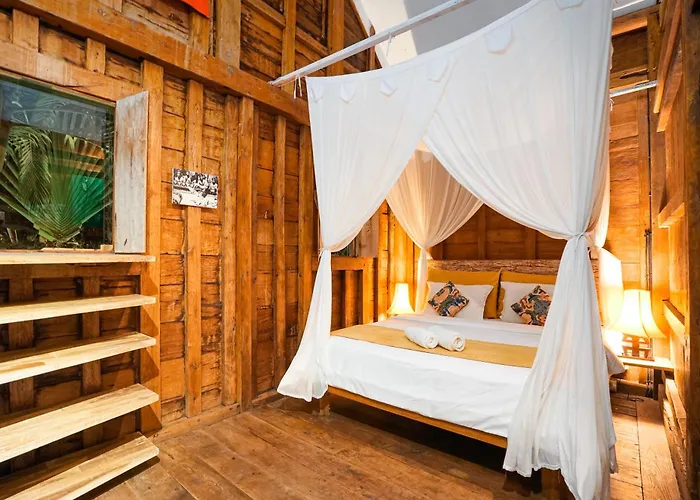 Pagoda, Sumptuous 4br With Tropical Vibes In Seminyak ヴィラ レギャン